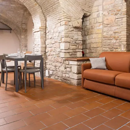 Loft Nel Cuore Di - 50 Mt Da Carlo Acutis Casa vacanze
