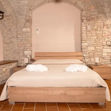 Loft Nel Cuore Di - 50 Mt Da Carlo Acutis Casa vacanze Assisi